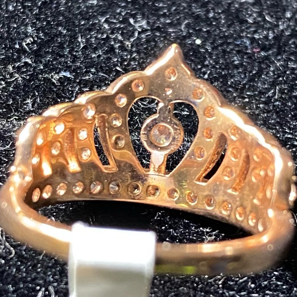 Princess/Queen Ring - Picture 6 of 6